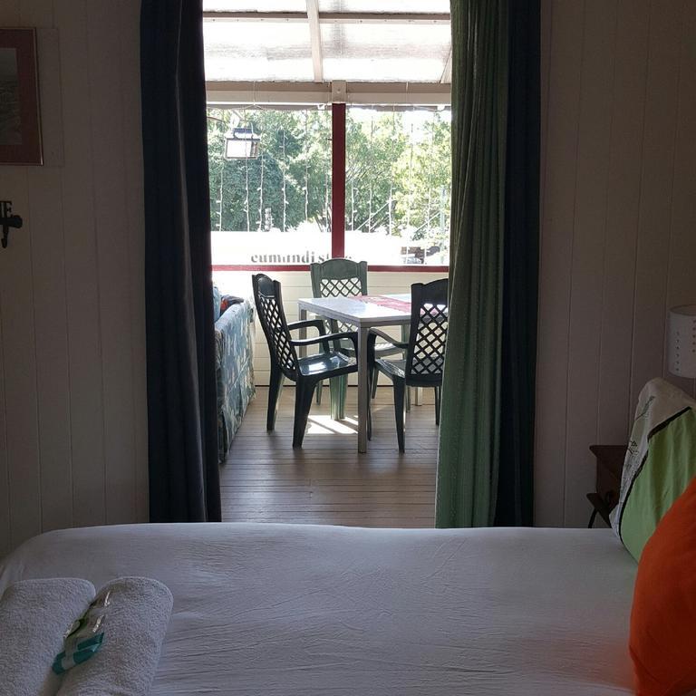 Joes Waterhole Hotel เอียมันดิ ภายนอก รูปภาพ