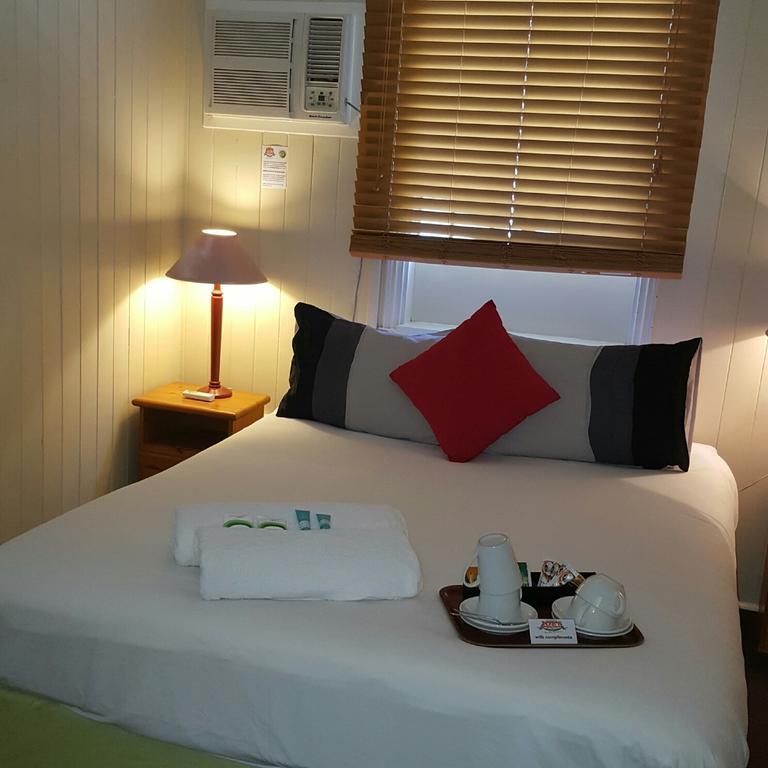 Joes Waterhole Hotel เอียมันดิ ภายนอก รูปภาพ